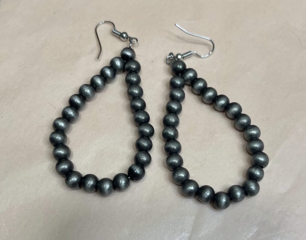 Teardrop Navajo Pearl Earrings